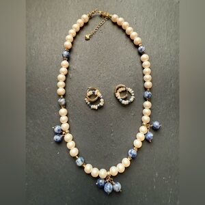 Chic Pearl and Blue Bead Necklace Set